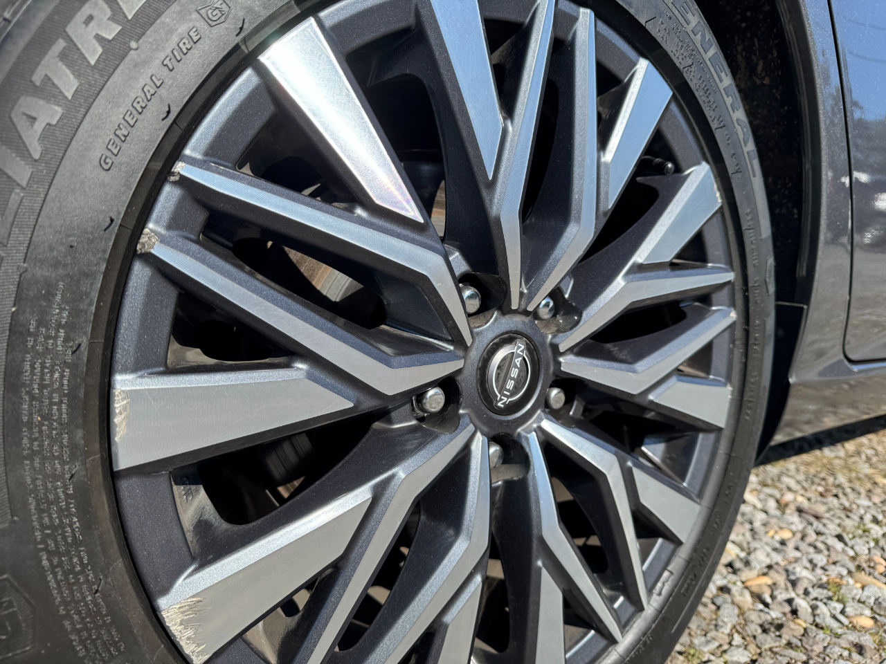 Nissan Altima 2.5 SV Sedan 2023