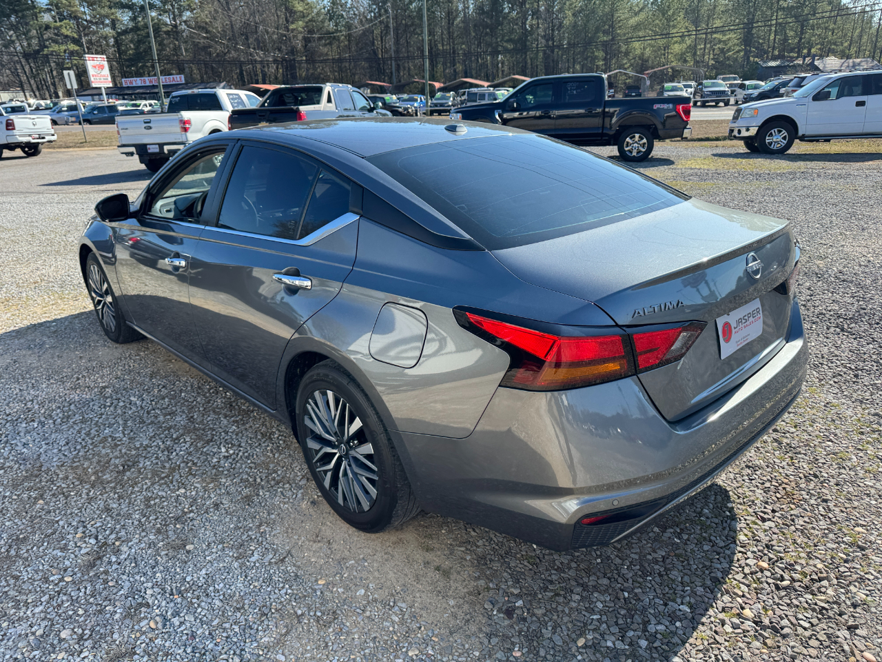 Nissan Altima 2.5 SV Sedan 2023