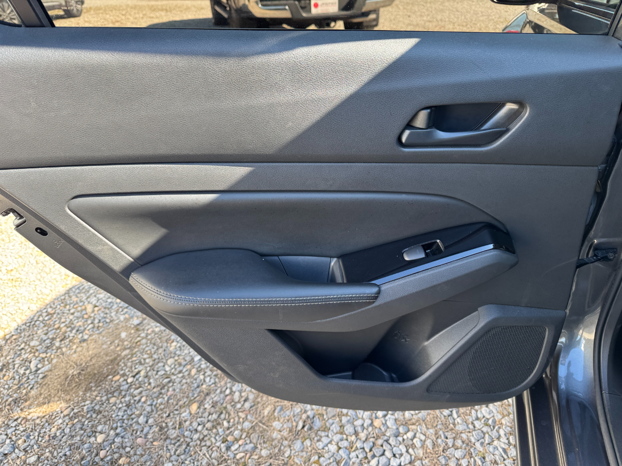 Nissan Altima 2.5 SV Sedan 2023