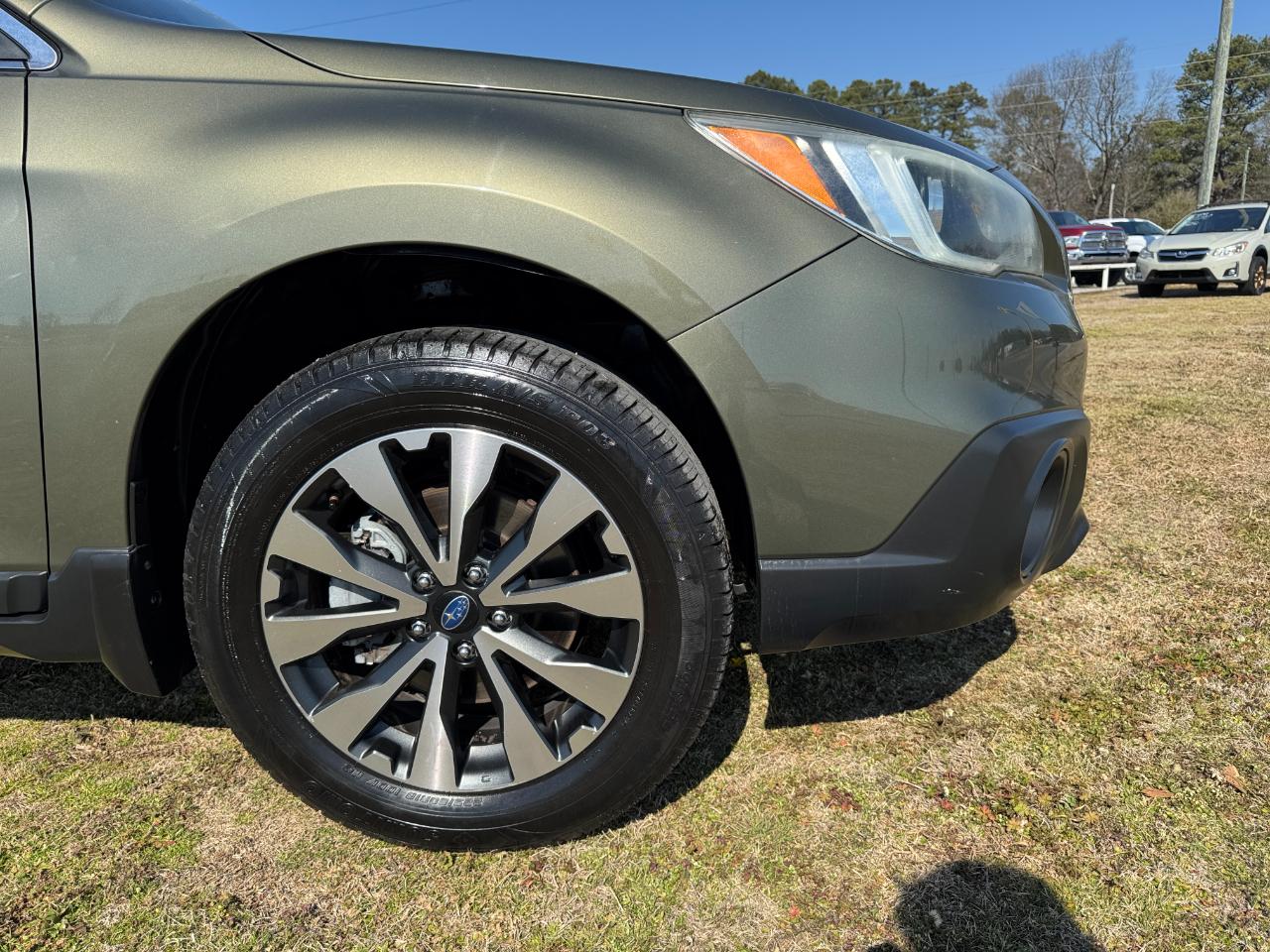 Subaru Outback 4dr Wgn 2.5i Limited 2015