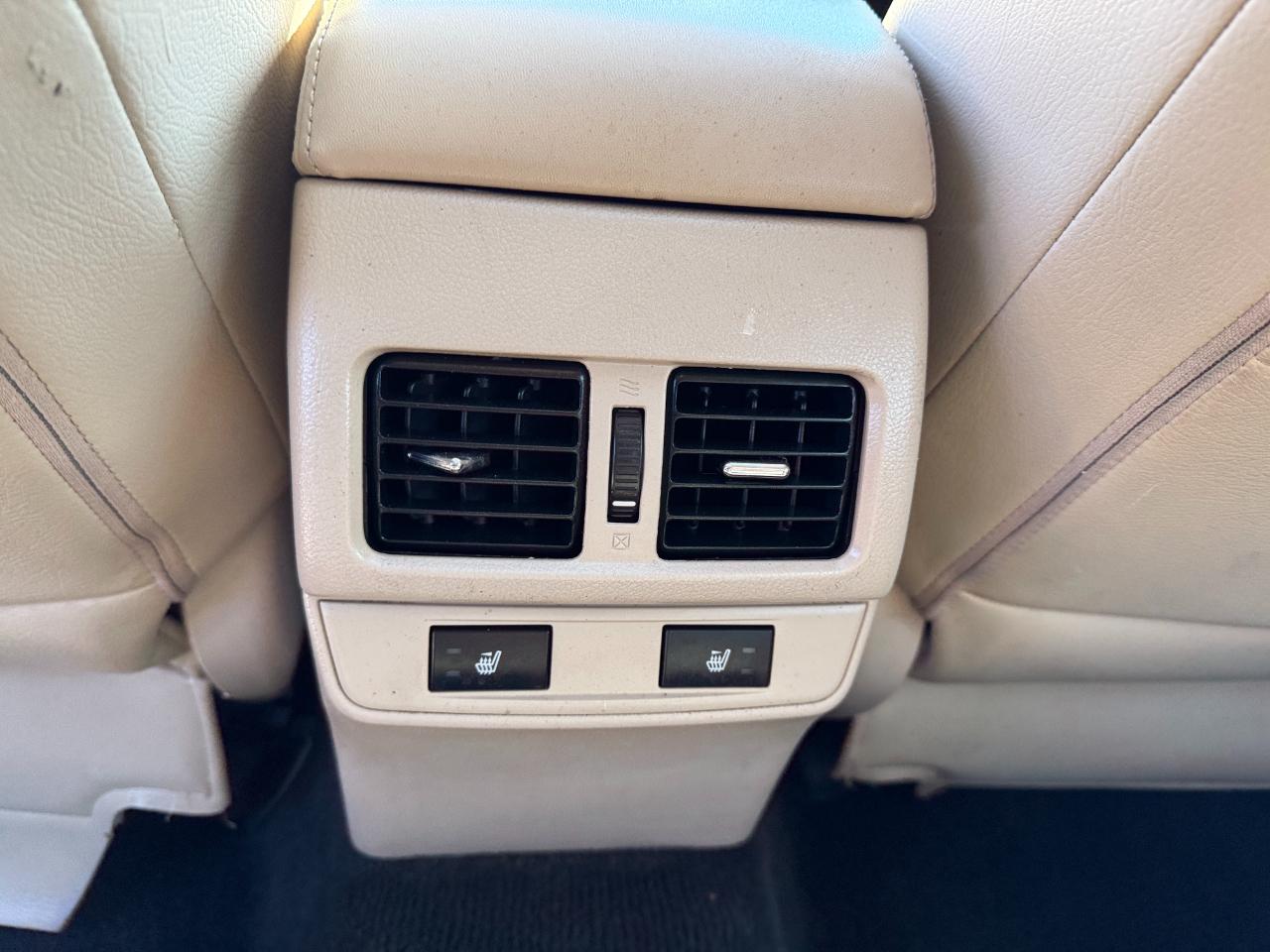 Subaru Outback 4dr Wgn 2.5i Limited 2015