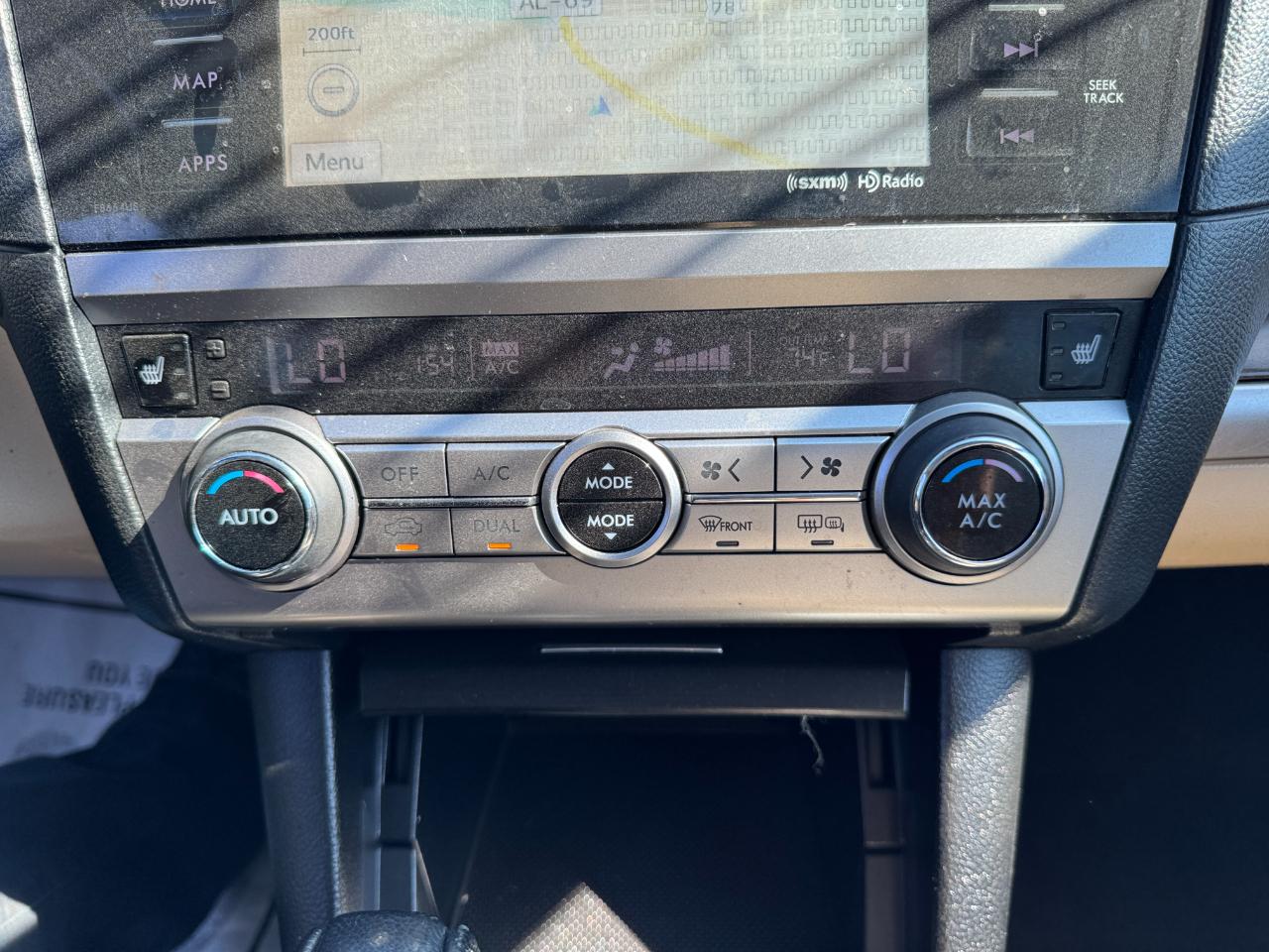 Subaru Outback 4dr Wgn 2.5i Limited 2015