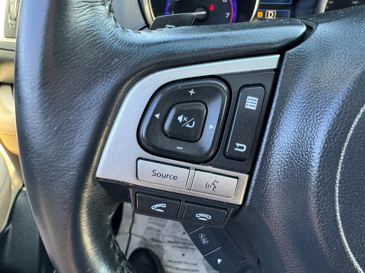 Subaru Outback 4dr Wgn 2.5i Limited 2015