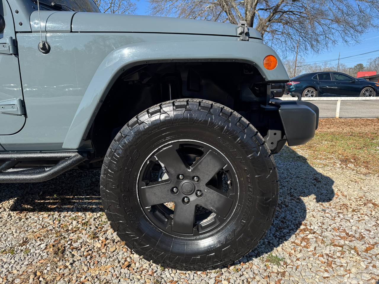 Jeep Wrangler 4WD 2dr Sahara 2014
