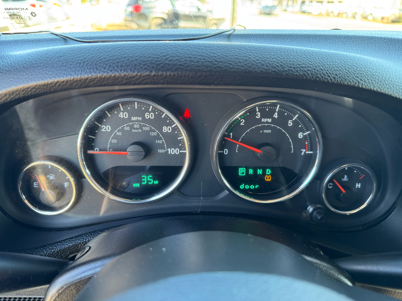 Jeep Wrangler 4WD 2dr Sahara 2014