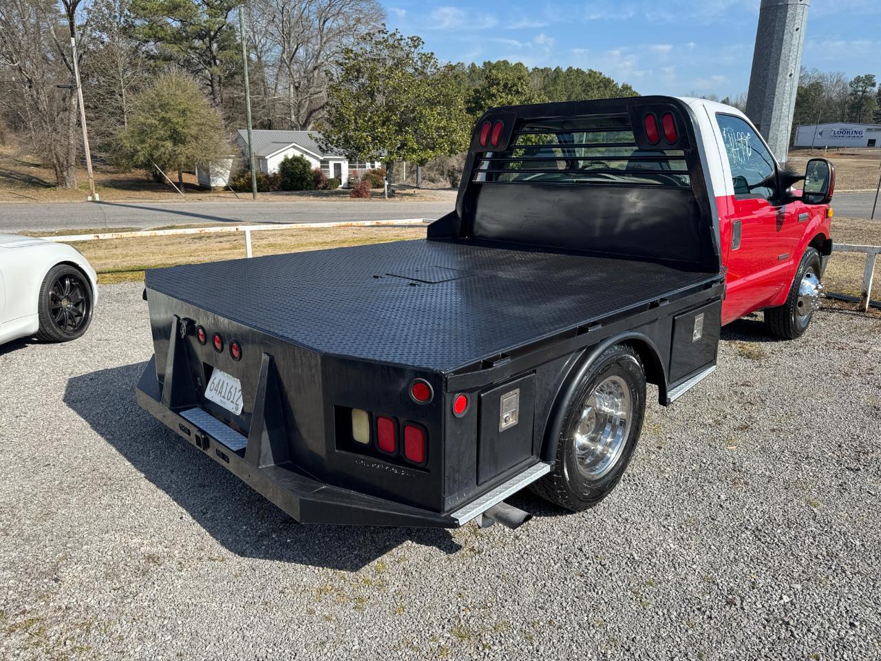 Ford Super Duty F-350 DRW 2WD Reg Cab 141" WB 60" CA XL 2007