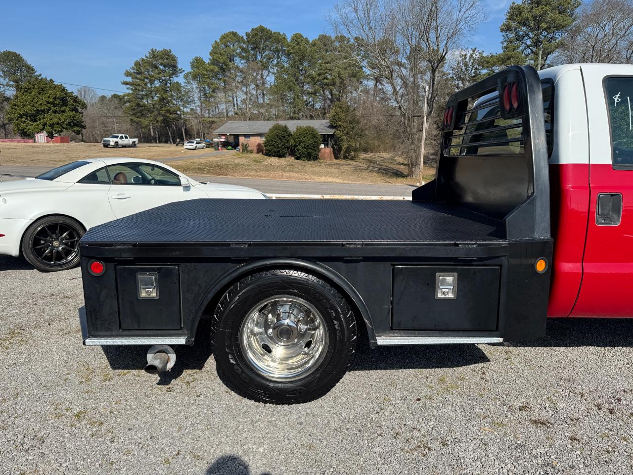 Ford Super Duty F-350 DRW 2WD Reg Cab 141" WB 60" CA XL 2007