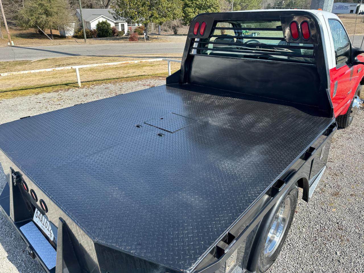 Ford Super Duty F-350 DRW 2WD Reg Cab 141" WB 60" CA XL 2007