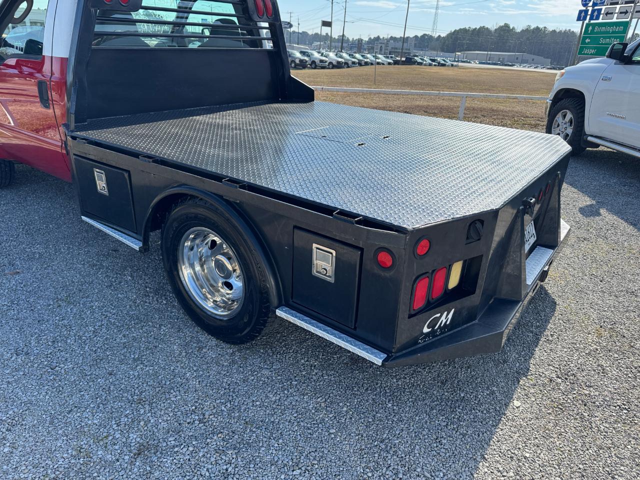 Ford Super Duty F-350 DRW 2WD Reg Cab 141" WB 60" CA XL 2007