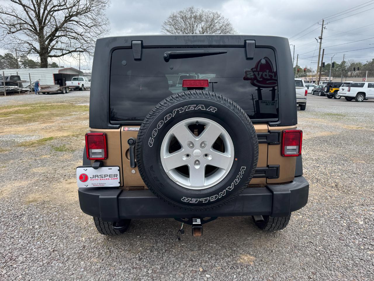 Jeep Wrangler Unlimited 4WD 4dr Sport 2015