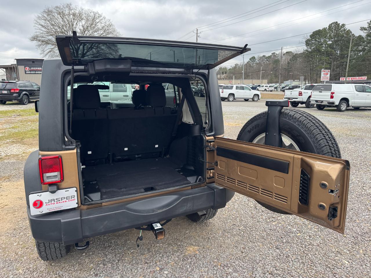 Jeep Wrangler Unlimited 4WD 4dr Sport 2015