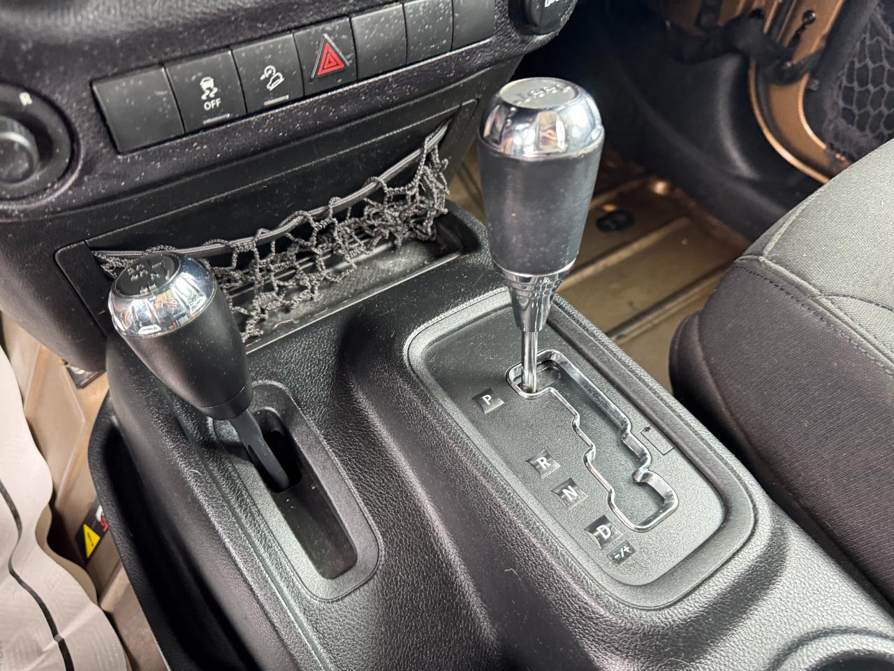 Jeep Wrangler Unlimited 4WD 4dr Sport 2015