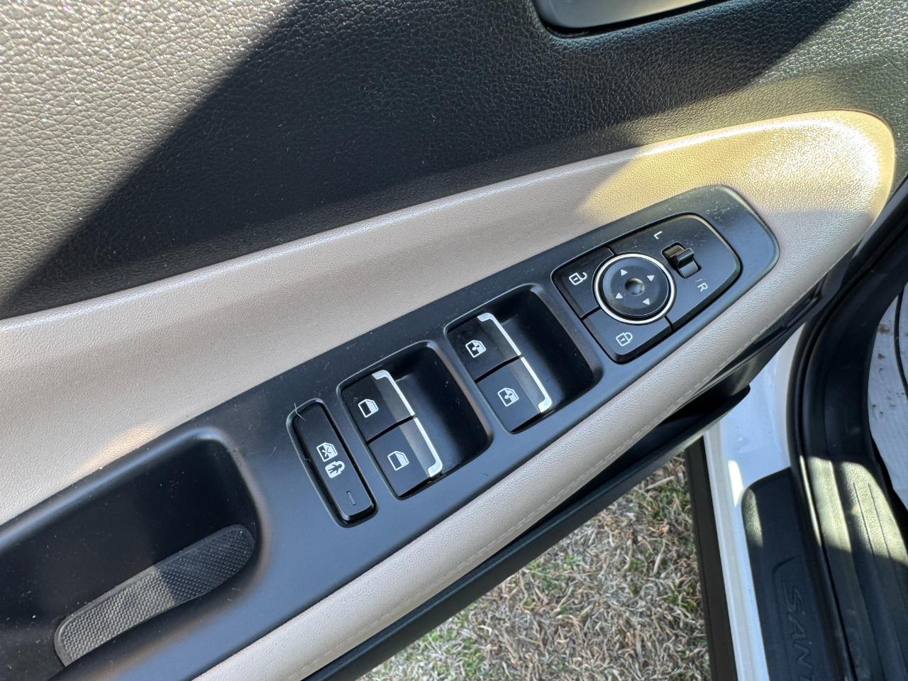 Hyundai Santa Fe SEL FWD 2022