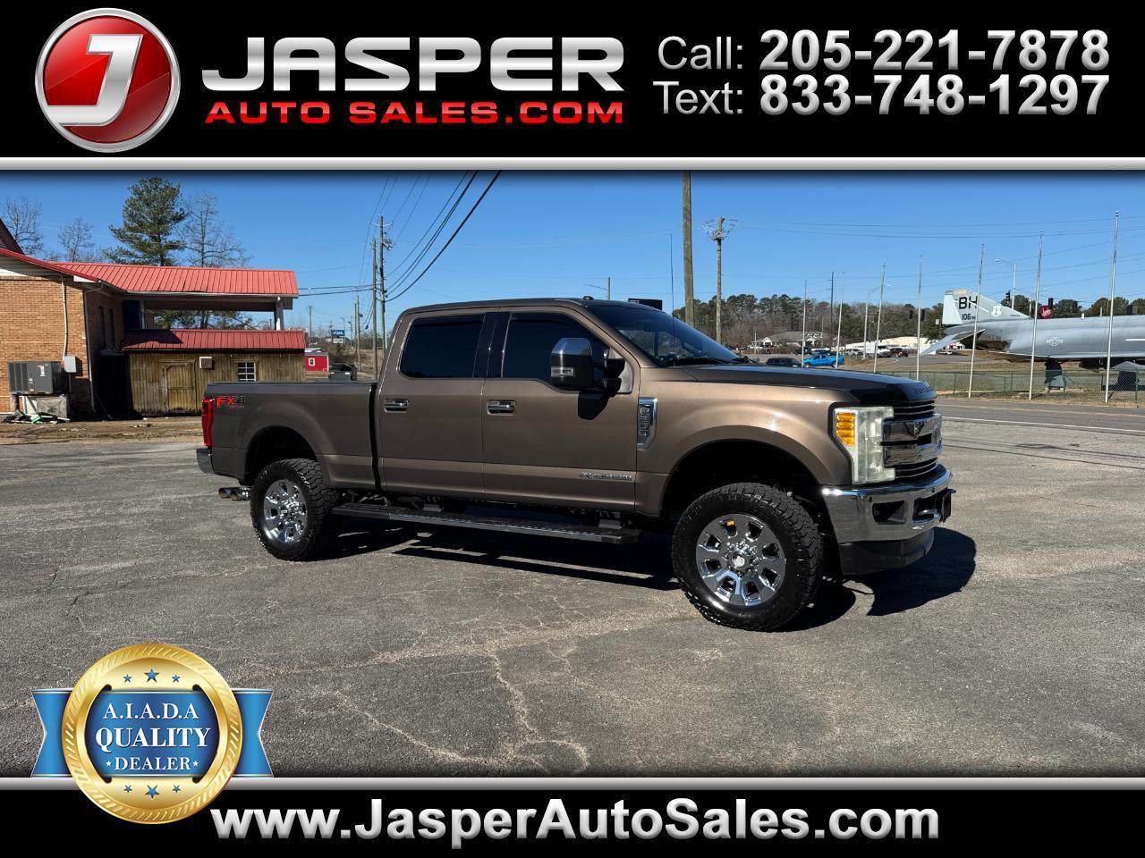 Ford Super Duty F-250 SRW King Ranch 4WD Crew Cab 8' Box 2017