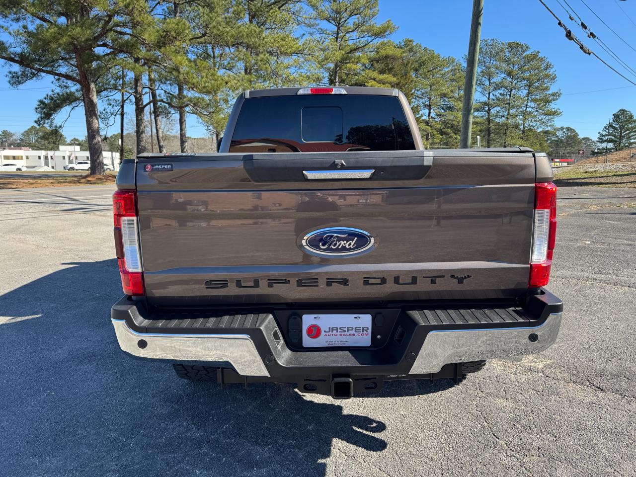 Ford Super Duty F-250 SRW King Ranch 4WD Crew Cab 8' Box 2017