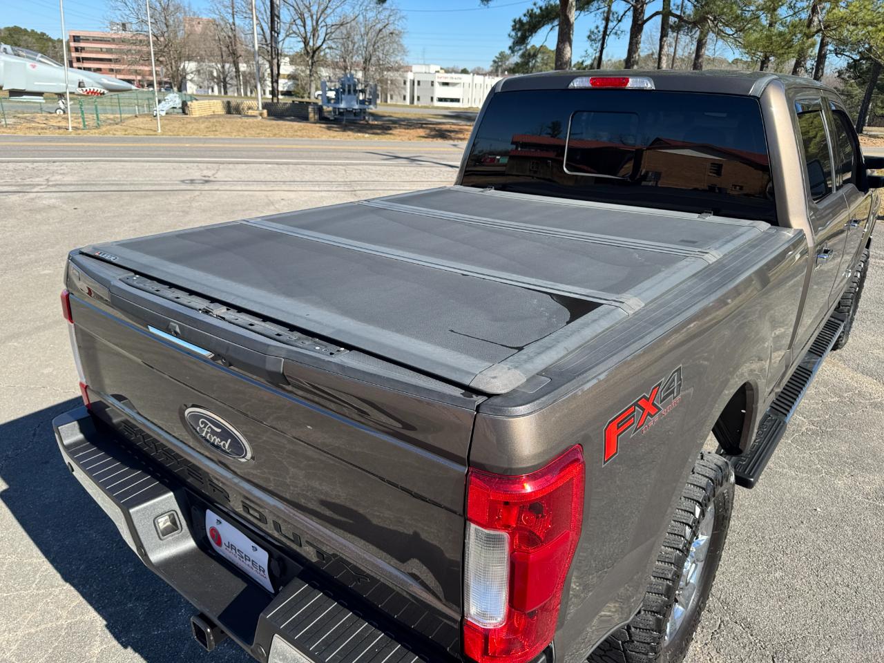 Ford Super Duty F-250 SRW King Ranch 4WD Crew Cab 8' Box 2017