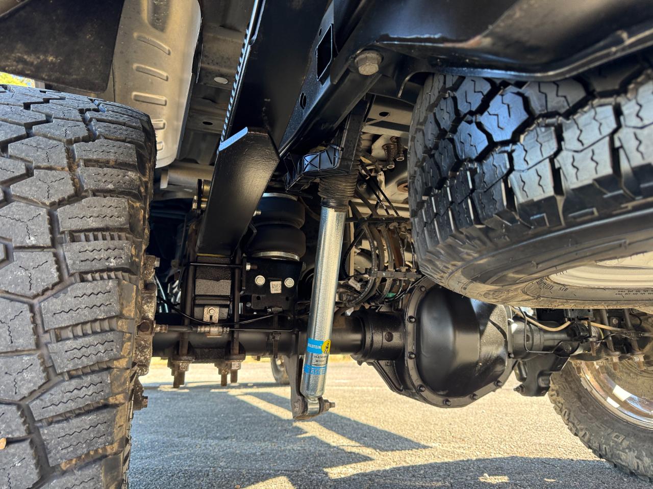 Ford Super Duty F-250 SRW King Ranch 4WD Crew Cab 8' Box 2017