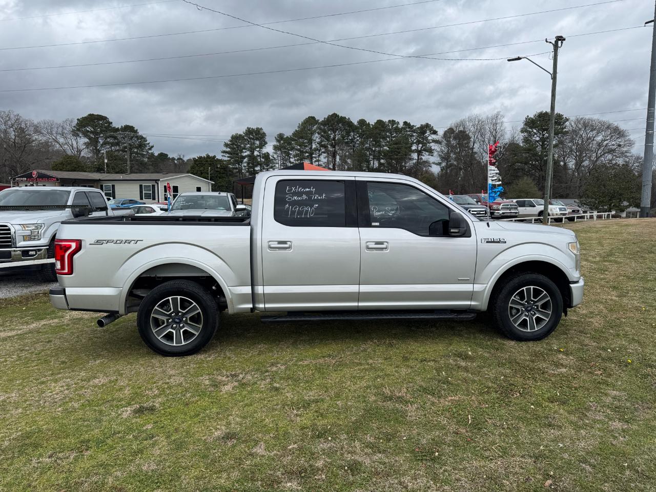 Ford F-150 2WD SuperCrew 157" XLT 2016