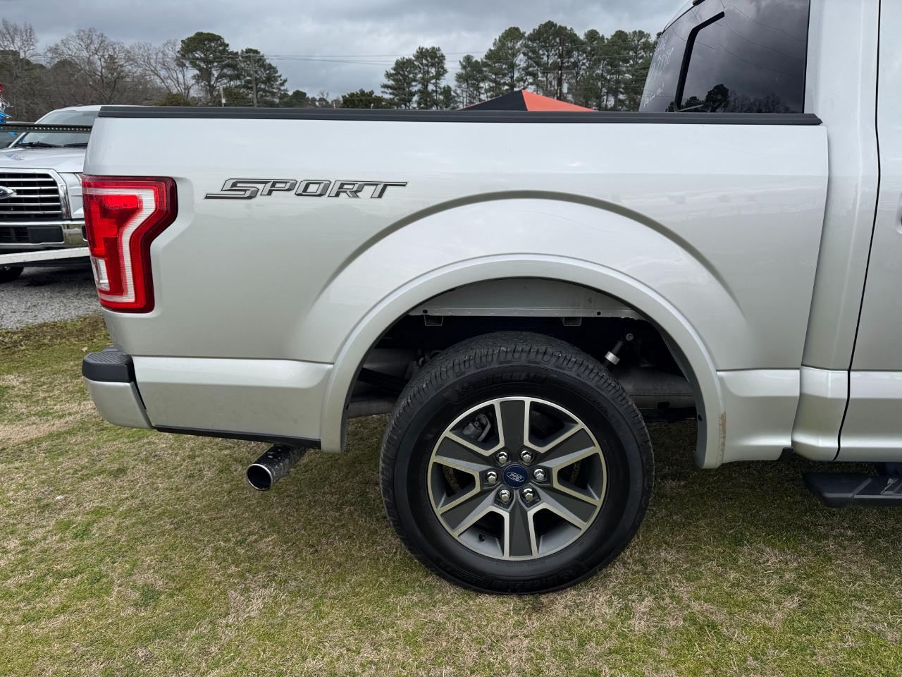 Ford F-150 2WD SuperCrew 157" XLT 2016