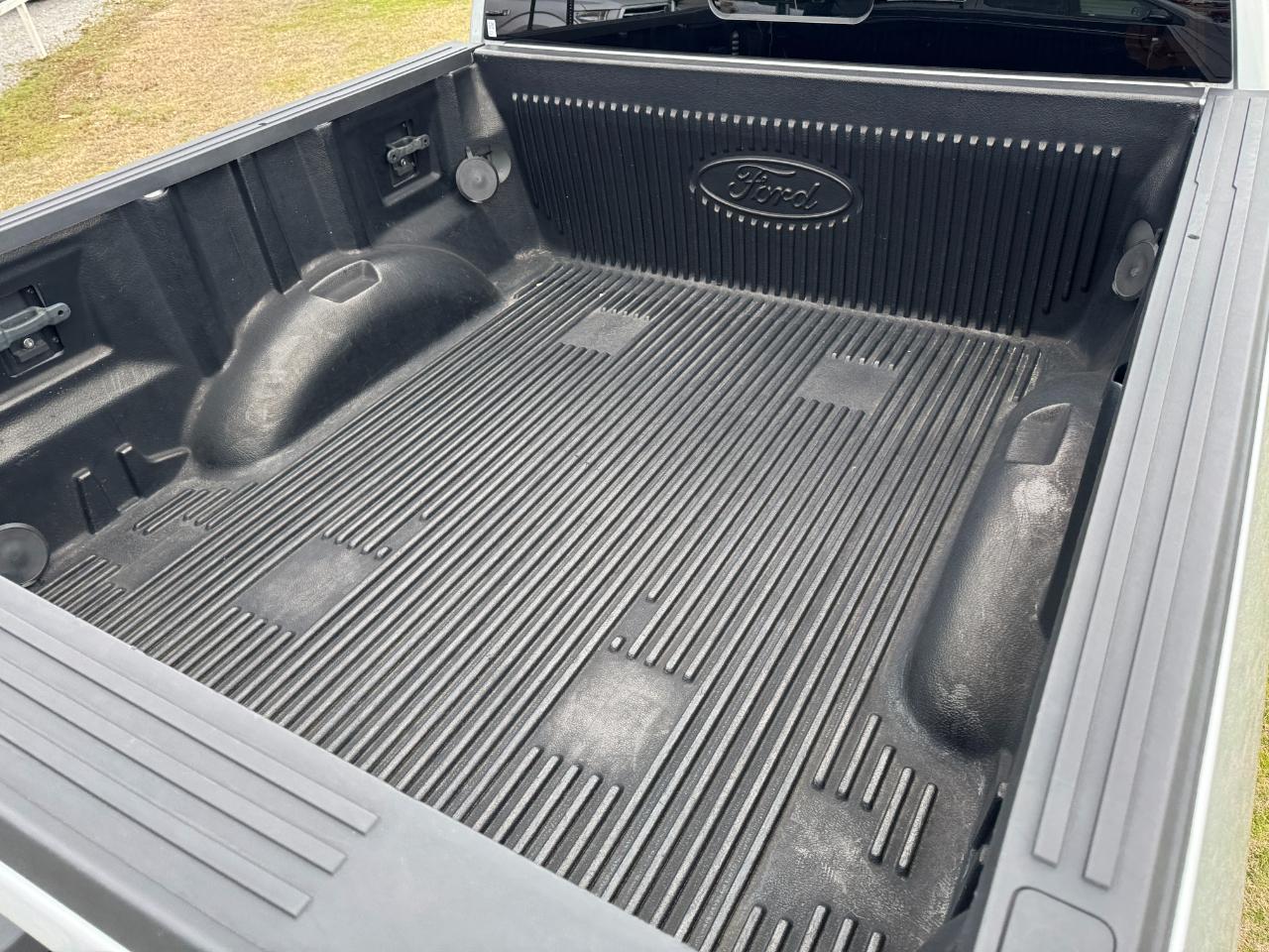 Ford F-150 2WD SuperCrew 157" XLT 2016