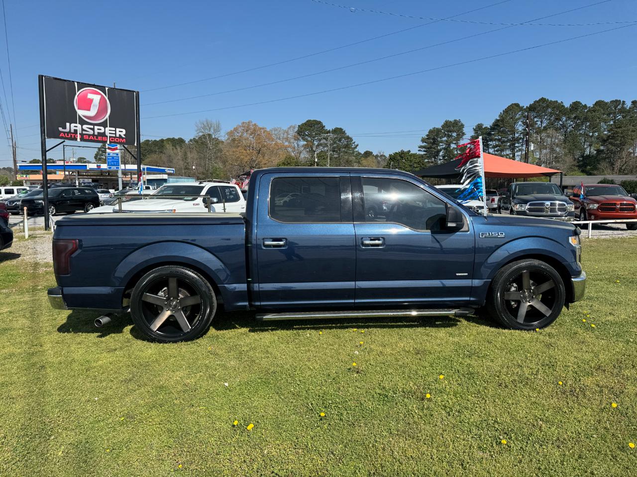 Ford F-150 2WD SuperCrew 157" XLT 2015