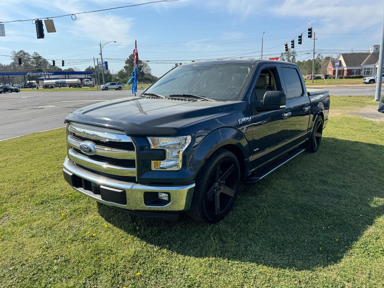 Ford F-150 2WD SuperCrew 157" XLT 2015