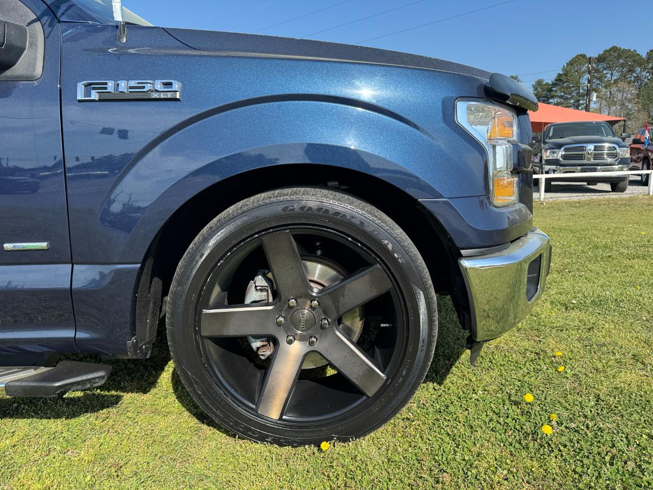 Ford F-150 2WD SuperCrew 157" XLT 2015