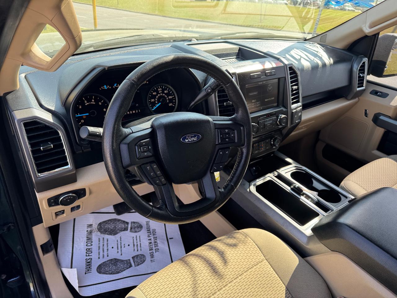 Ford F-150 2WD SuperCrew 157" XLT 2015