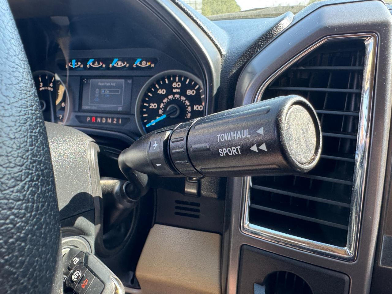 Ford F-150 2WD SuperCrew 157" XLT 2015