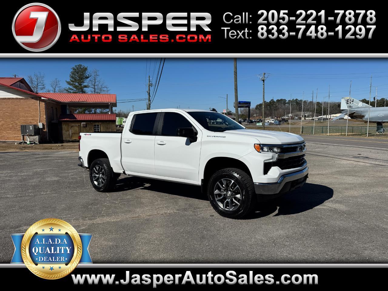 Chevrolet Silverado 1500 4WD Crew Cab 147" LT w/1LT 2023