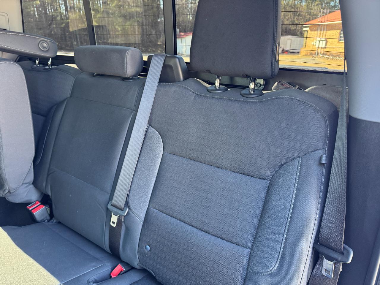 Chevrolet Silverado 1500 4WD Crew Cab 147" LT w/1LT 2023