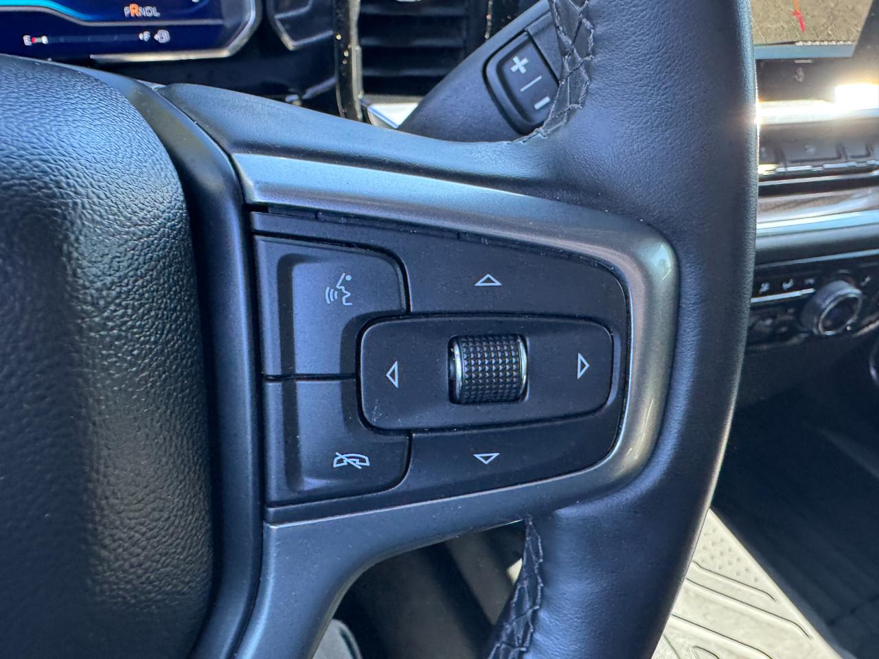 Chevrolet Silverado 1500 4WD Crew Cab 147" LT w/1LT 2023