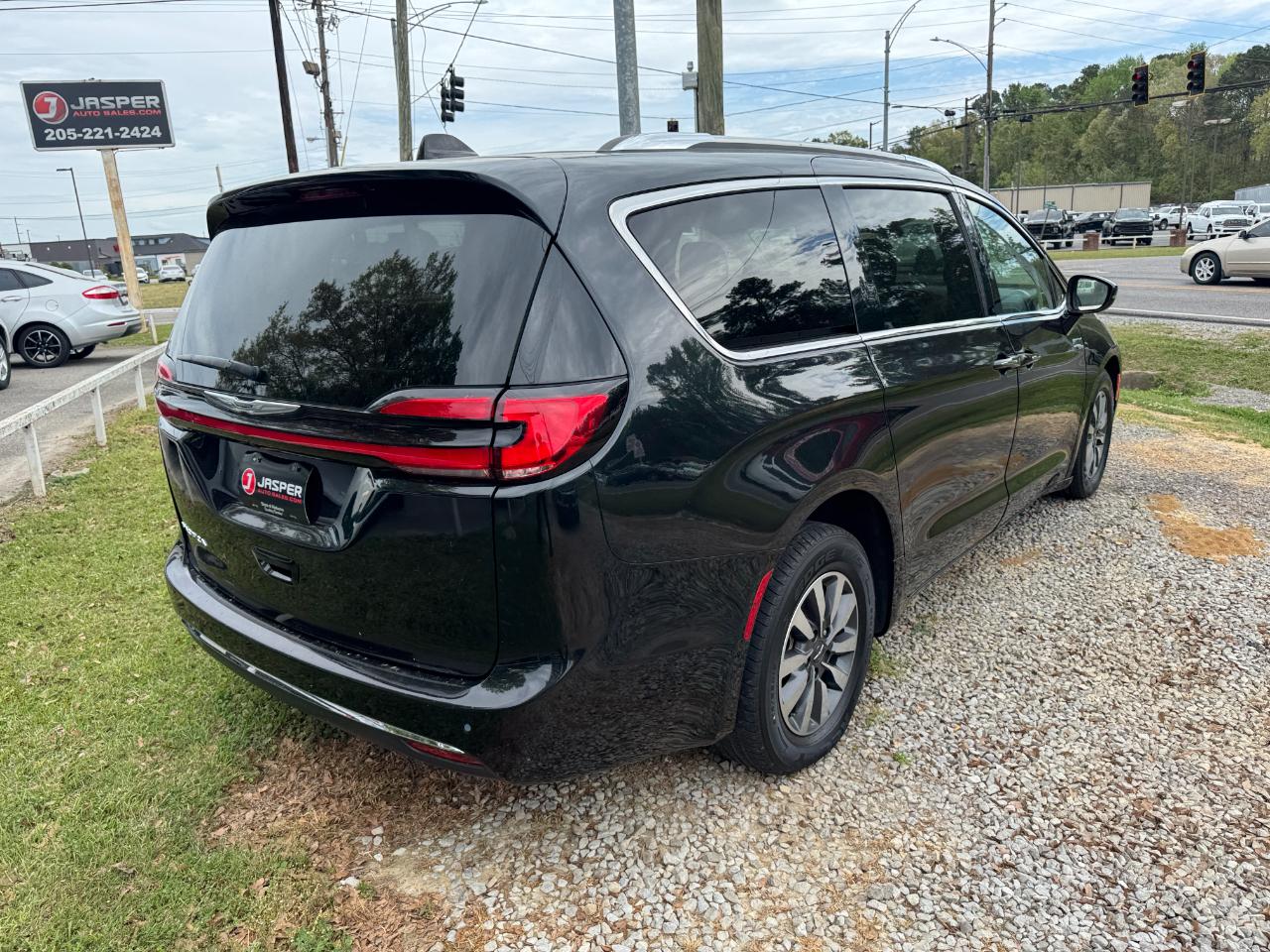 Chrysler Pacifica Touring L FWD 2021