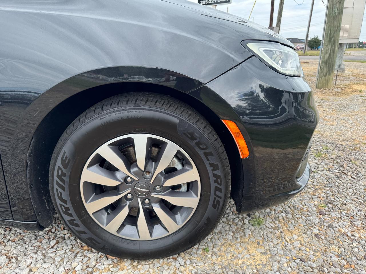 Chrysler Pacifica Touring L FWD 2021