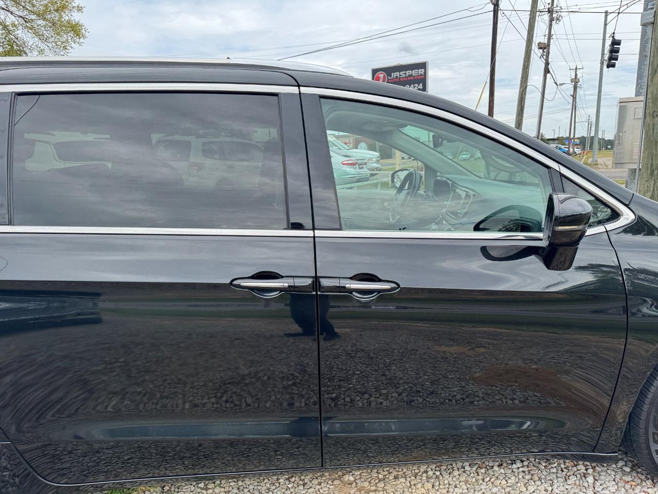 Chrysler Pacifica Touring L FWD 2021