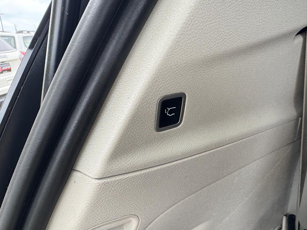 Chrysler Pacifica Touring L FWD 2021