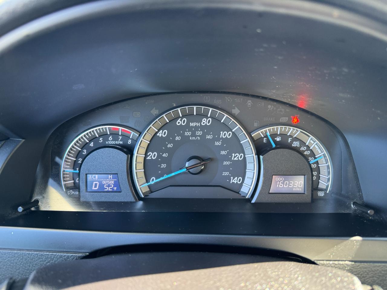 Toyota Camry 4dr Sdn I4 Auto SE (Natl) 2014