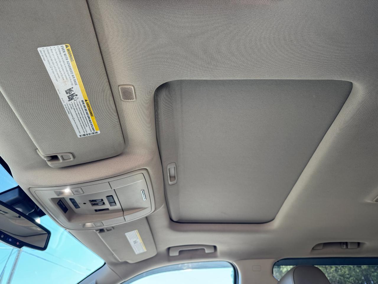 GMC Sierra 1500 4WD Crew Cab 143.5" SLT 2018