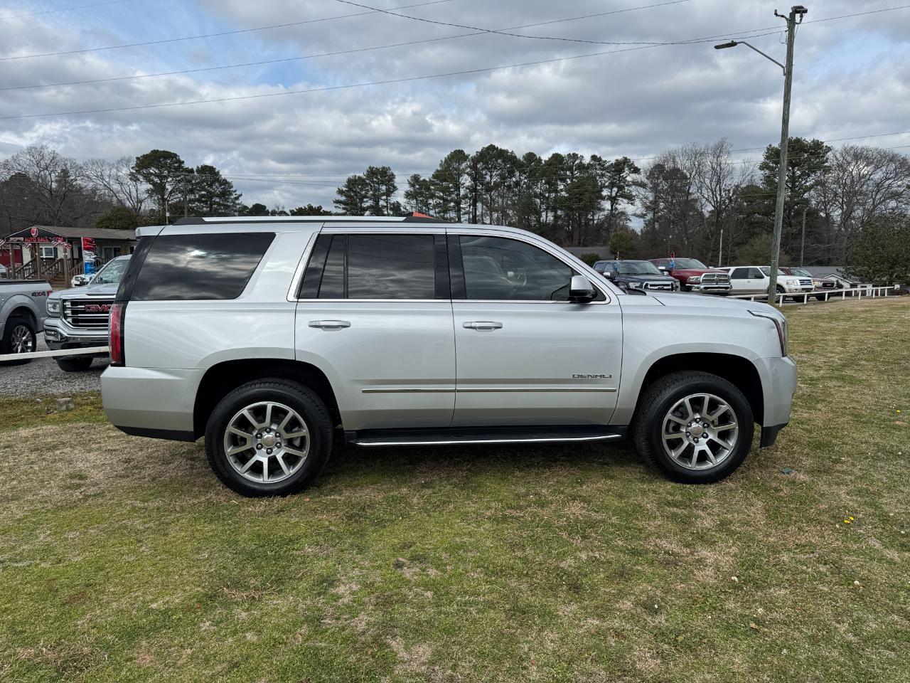 GMC Yukon 2WD 4dr Denali 2018