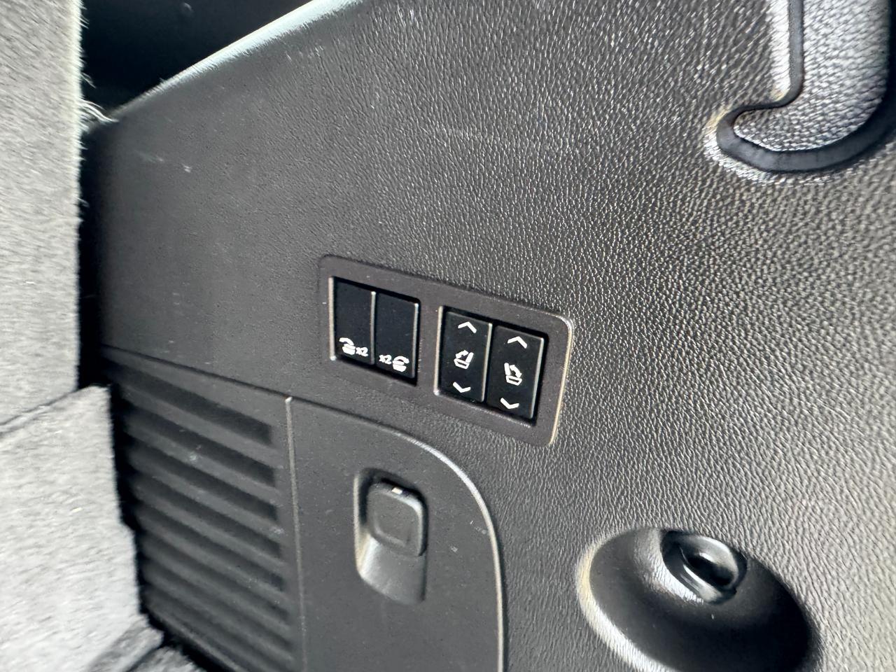 GMC Yukon 2WD 4dr Denali 2018