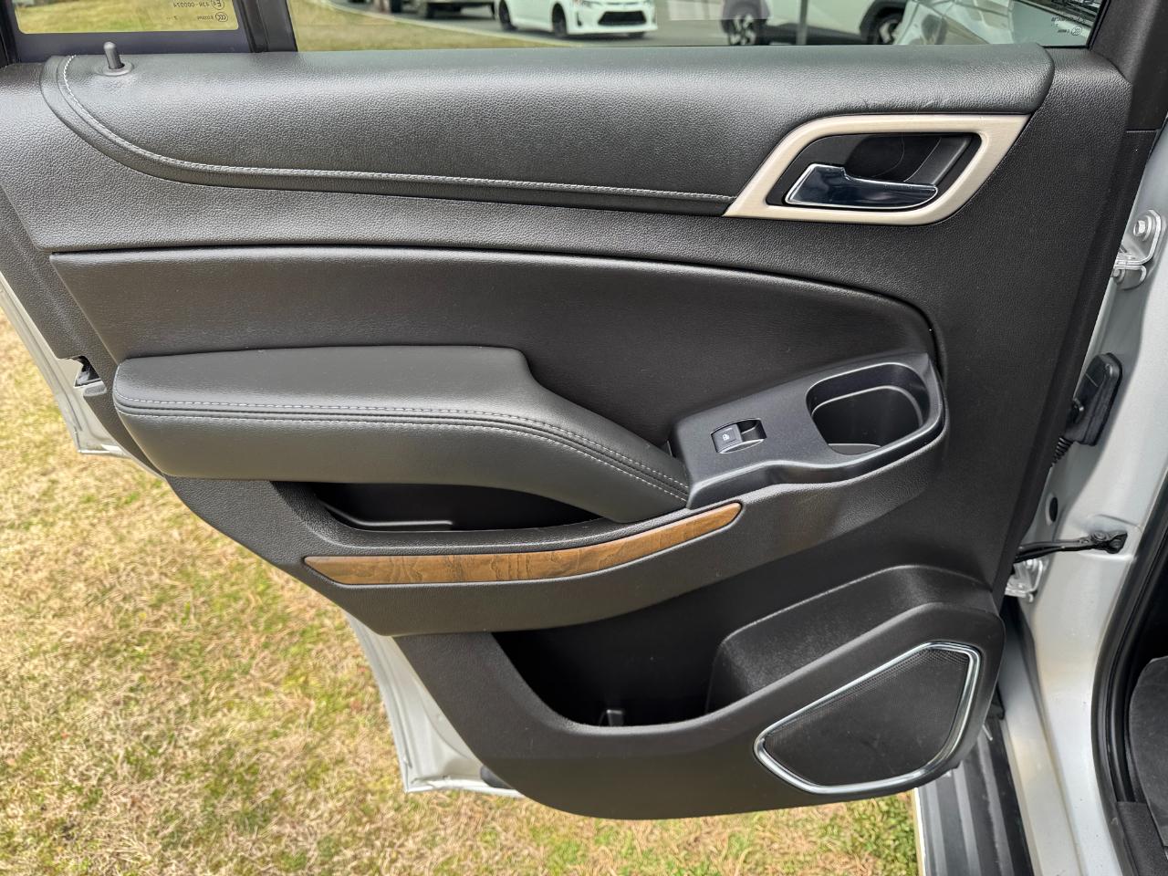 GMC Yukon 2WD 4dr Denali 2018