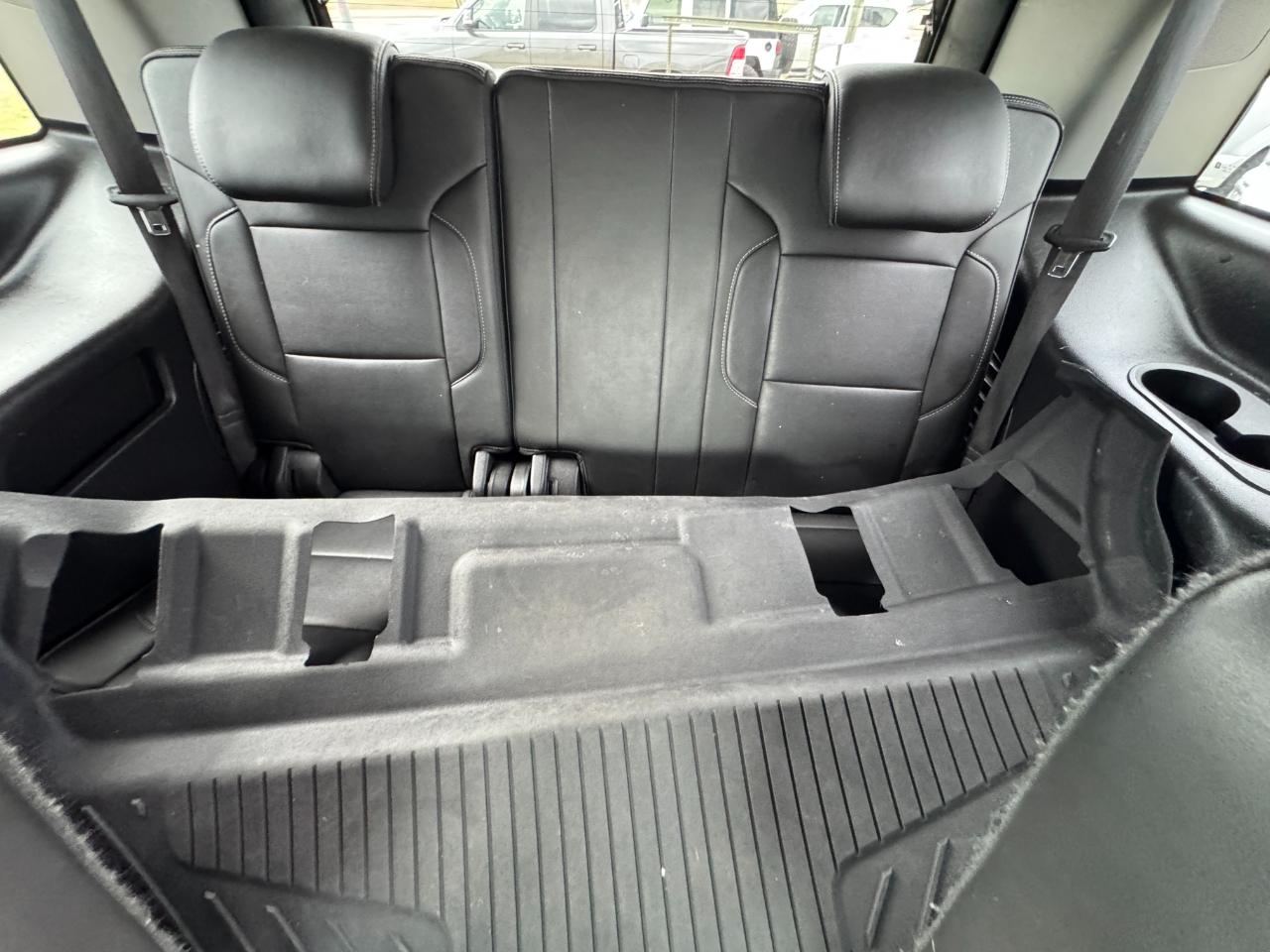 GMC Yukon 2WD 4dr Denali 2018