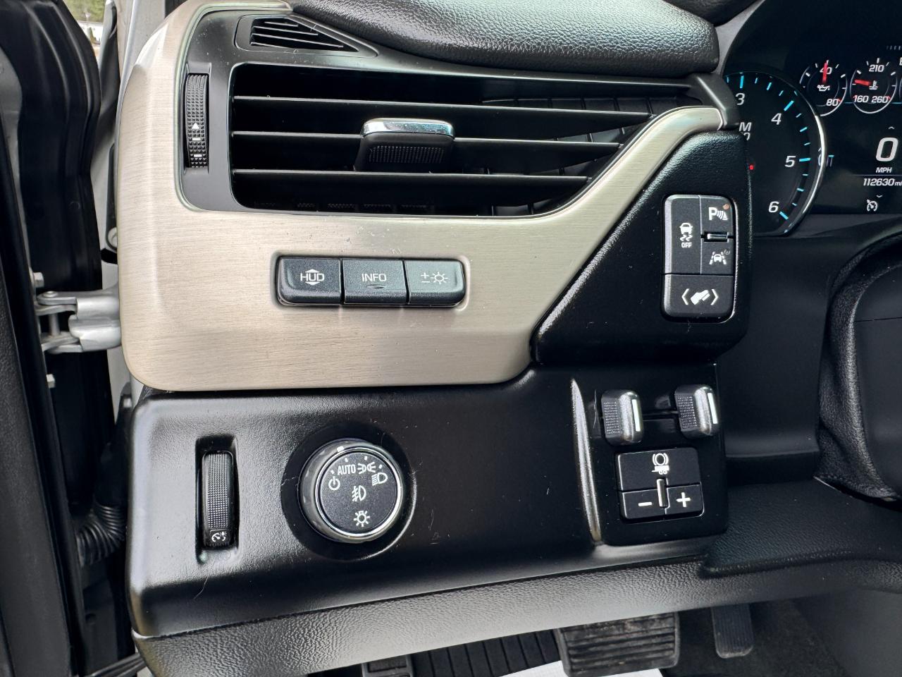 GMC Yukon 2WD 4dr Denali 2018