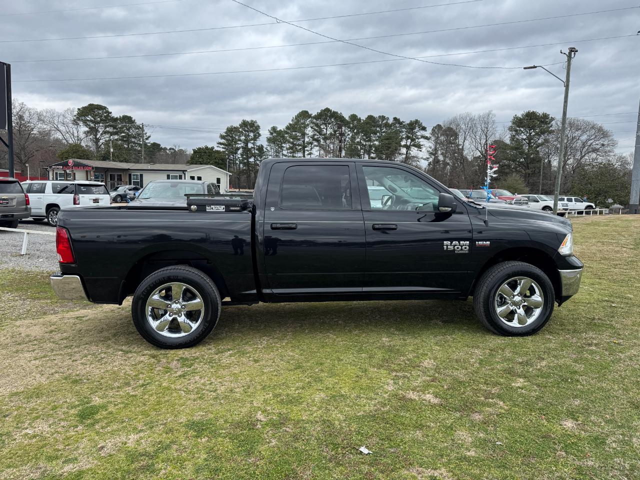 RAM 1500 Classic Big Horn 4x4 Crew Cab 5'7" Box 2019