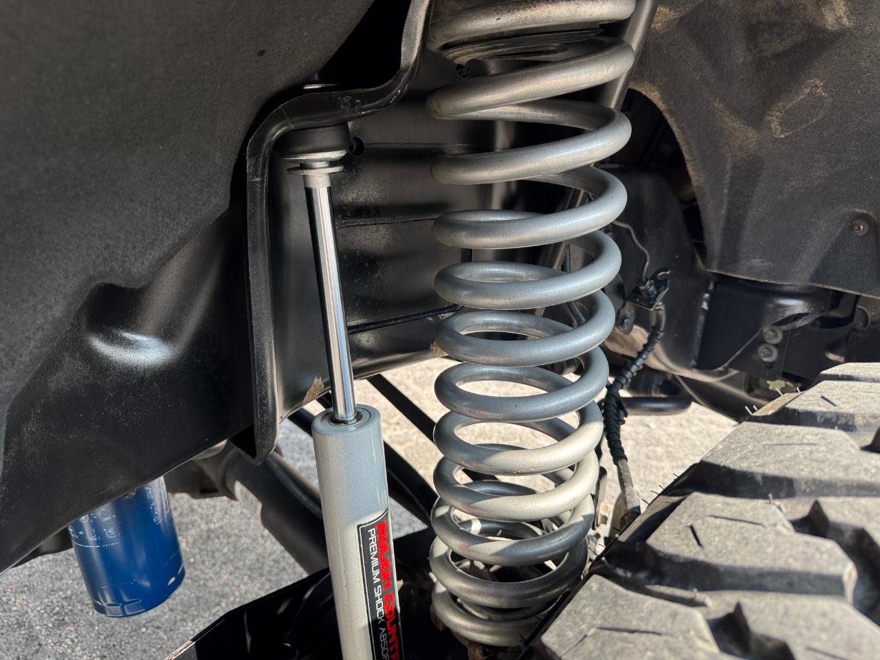 Ford Super Duty F-250 SRW Platinum 4WD Crew Cab 8' Box 2017