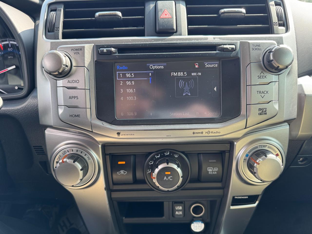 Toyota 4Runner RWD 4dr V6 SR5 Premium (Natl) 2016