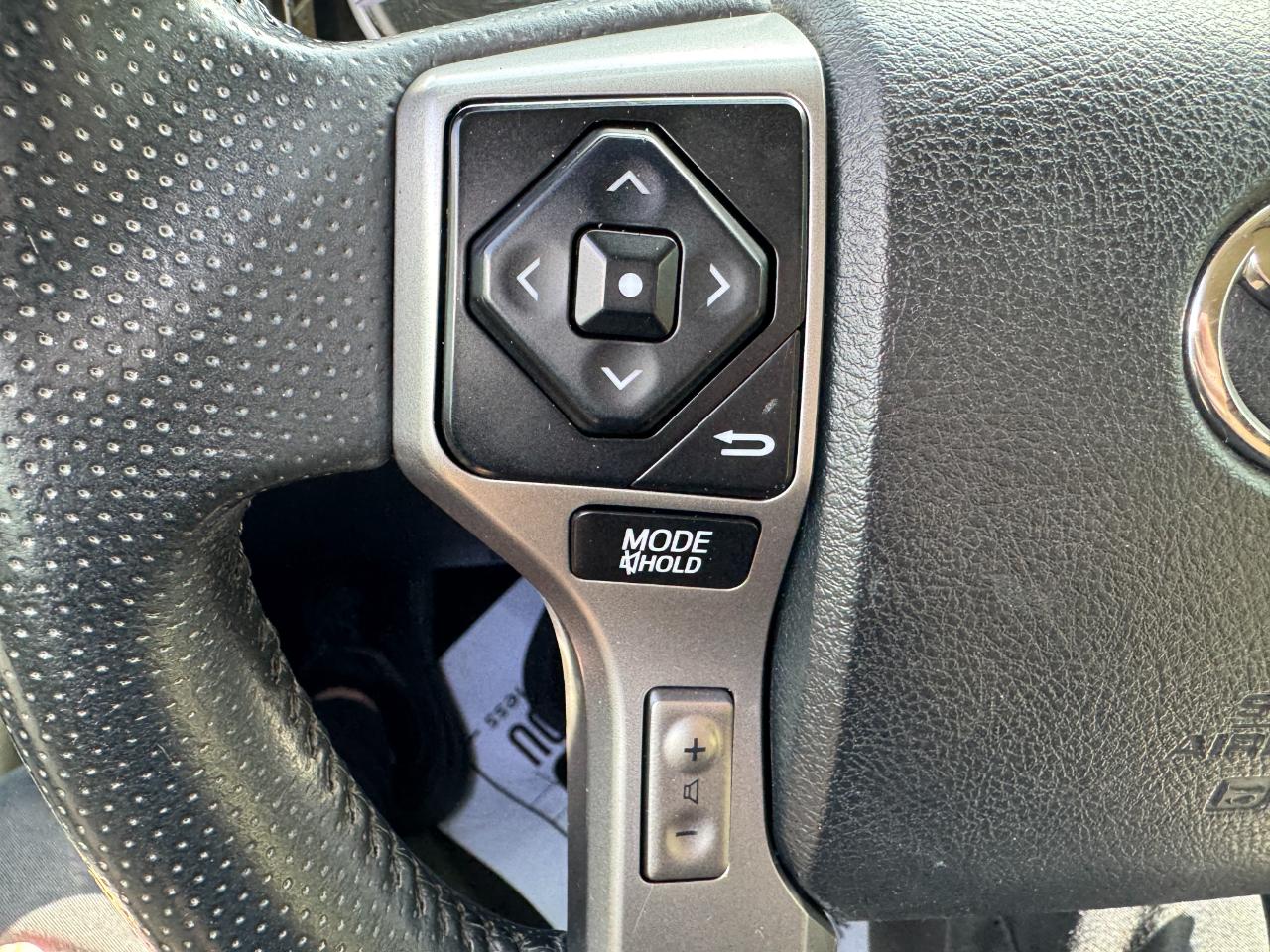 Toyota 4Runner RWD 4dr V6 SR5 Premium (Natl) 2016