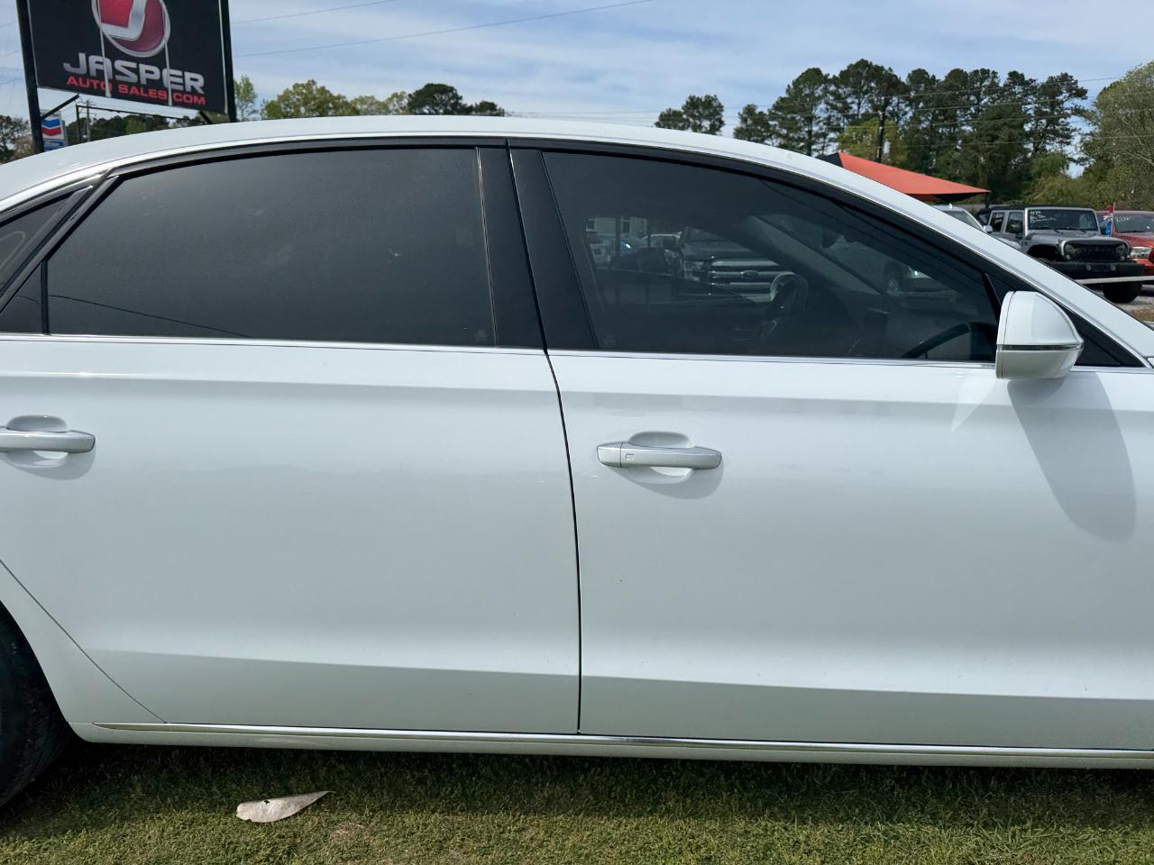 Audi A8 L 4dr Sdn 4.0T 2015