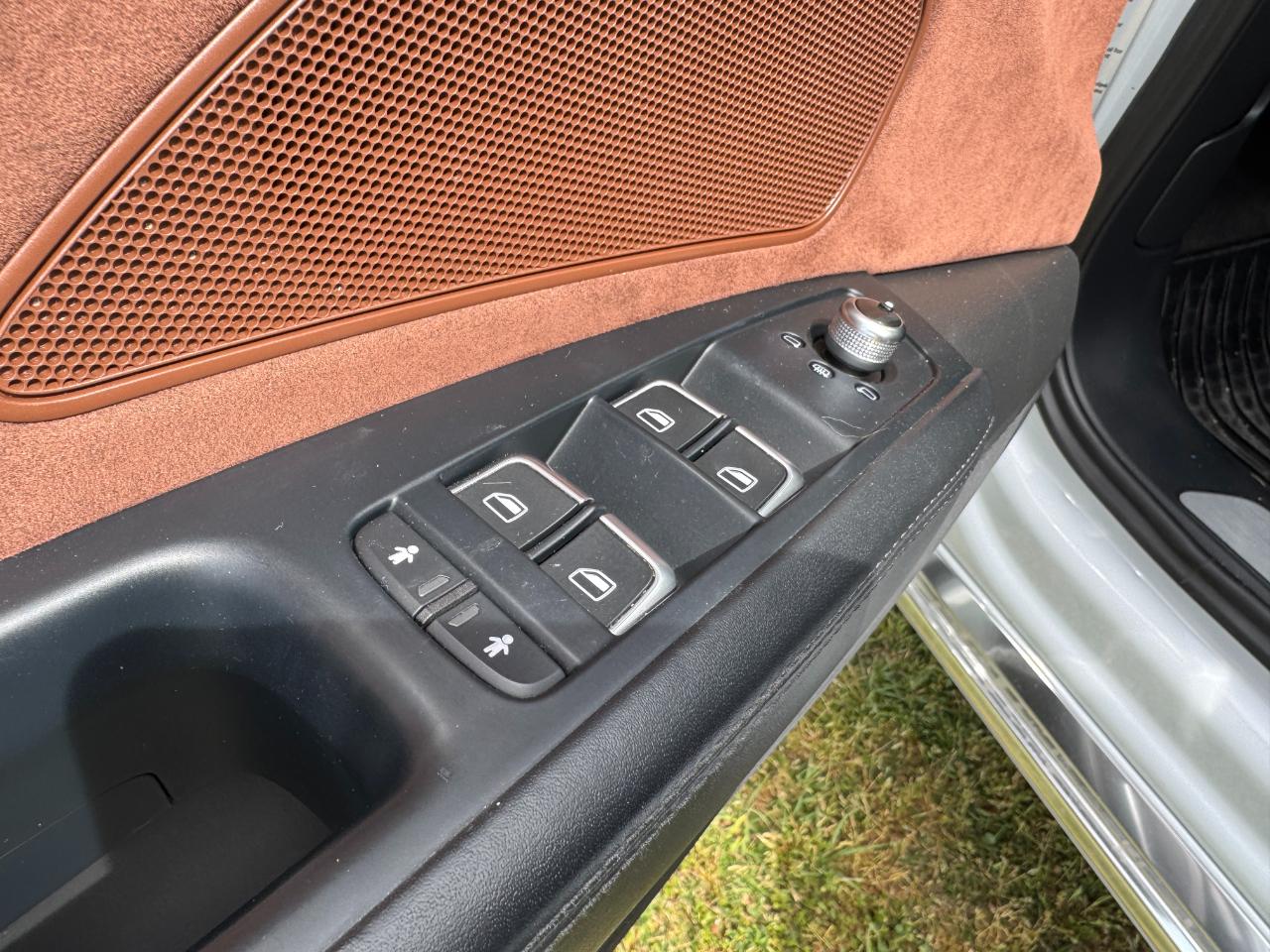 Audi A8 L 4dr Sdn 4.0T 2015