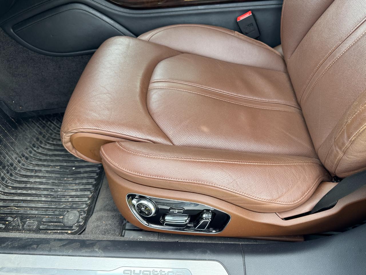 Audi A8 L 4dr Sdn 4.0T 2015